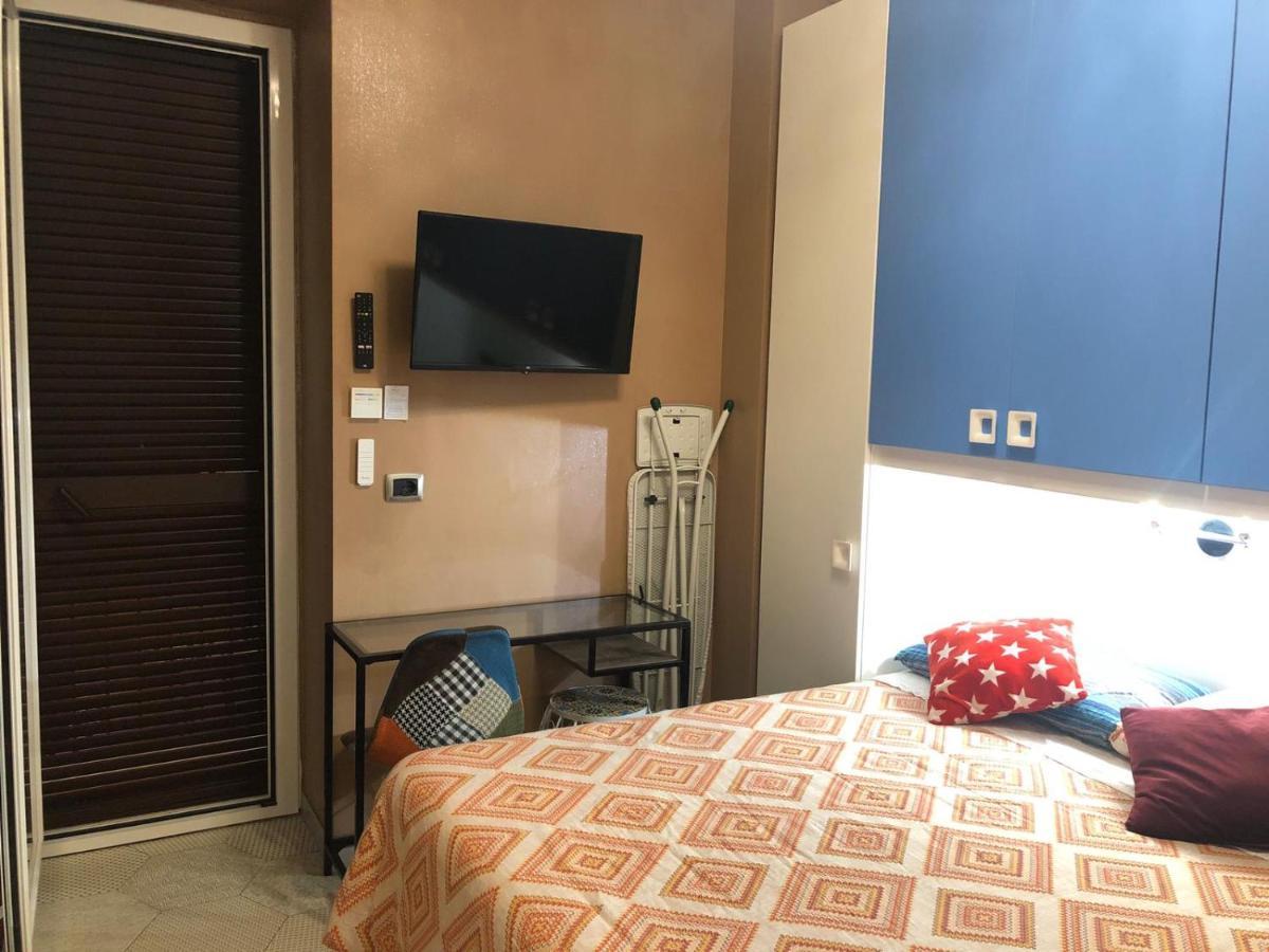 S.P.T. Bed & Breakfast Roma Dış mekan fotoğraf